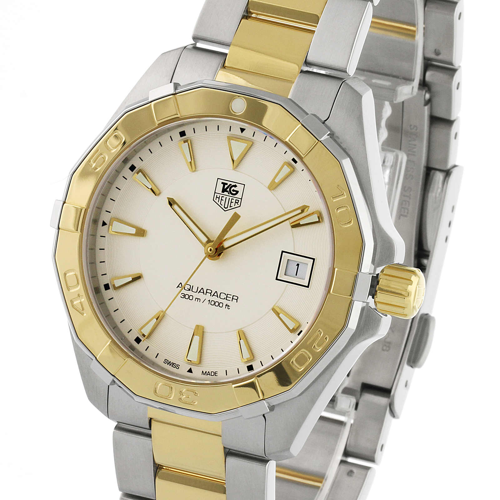 tag heuer aquaracer 41mm on wrist