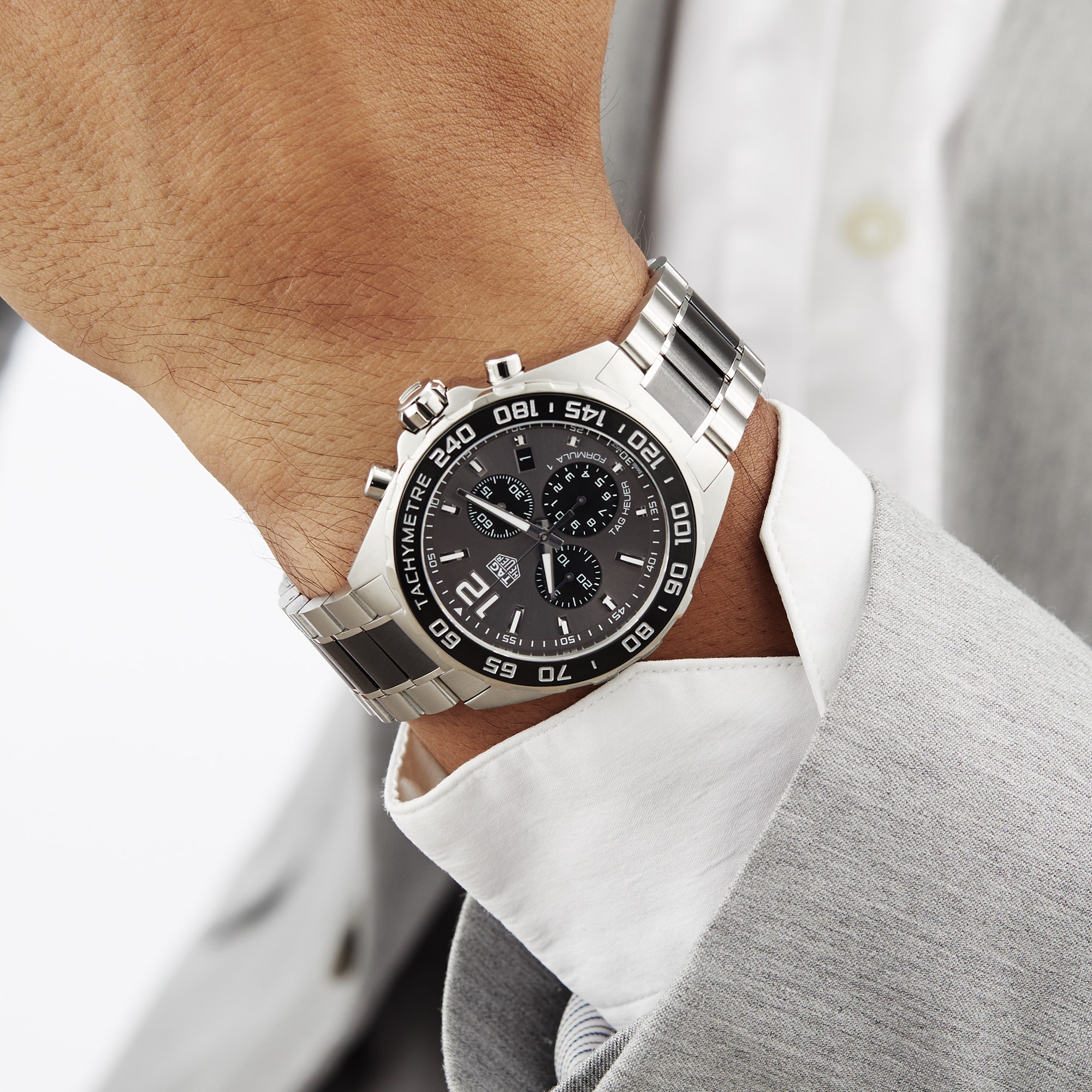 TAG Heuer Formula 1 Quartz Chronograph 43mm Mens Watch TAG Heuer Formula 1 Quartz Chronograph 43mm Mens Watch