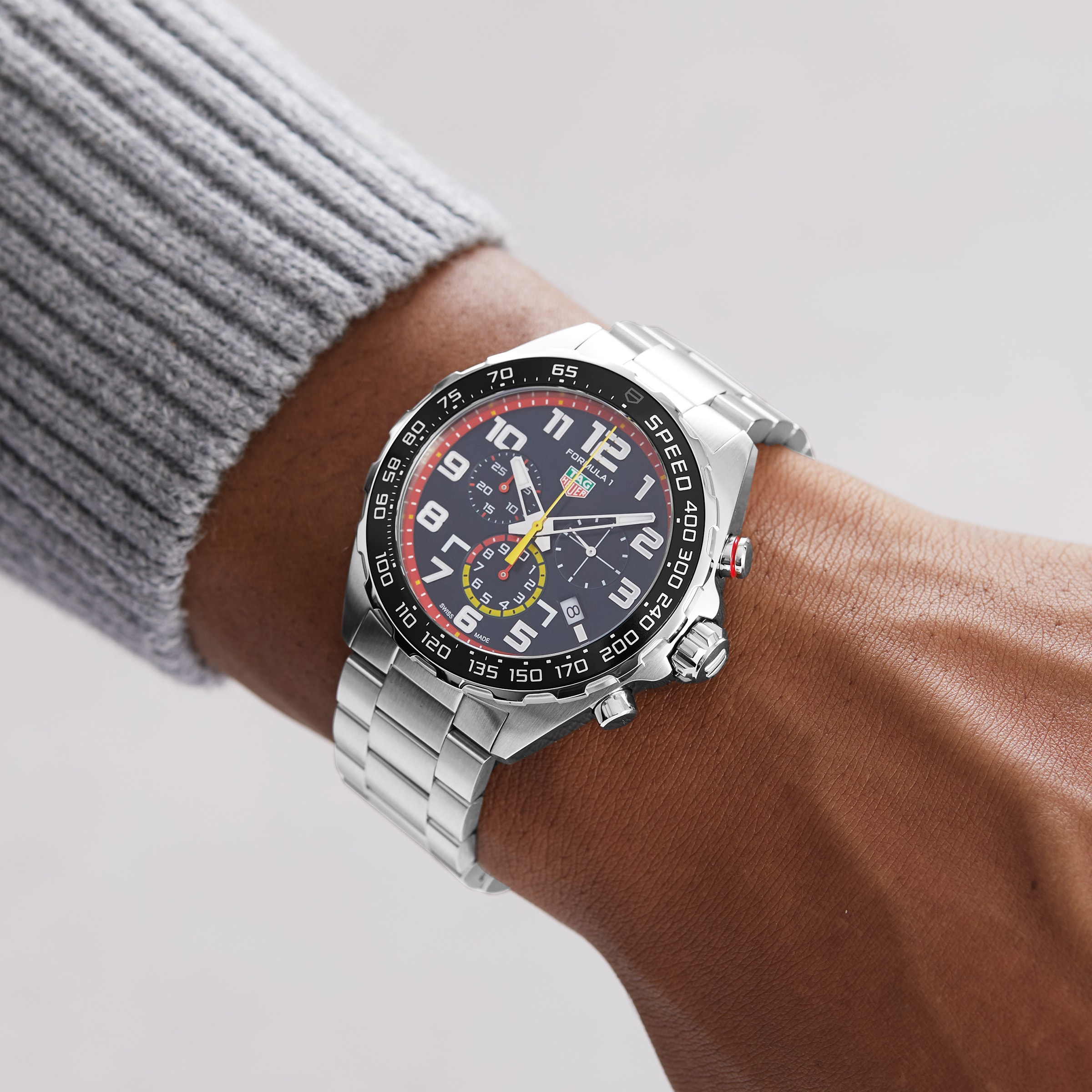 TAG Heuer Formula 1 x Red Bull Racing Special Edition Chronograph Quartz  Mens 43mm CAZ101AL.BA0842 | Watches Of Switzerland US