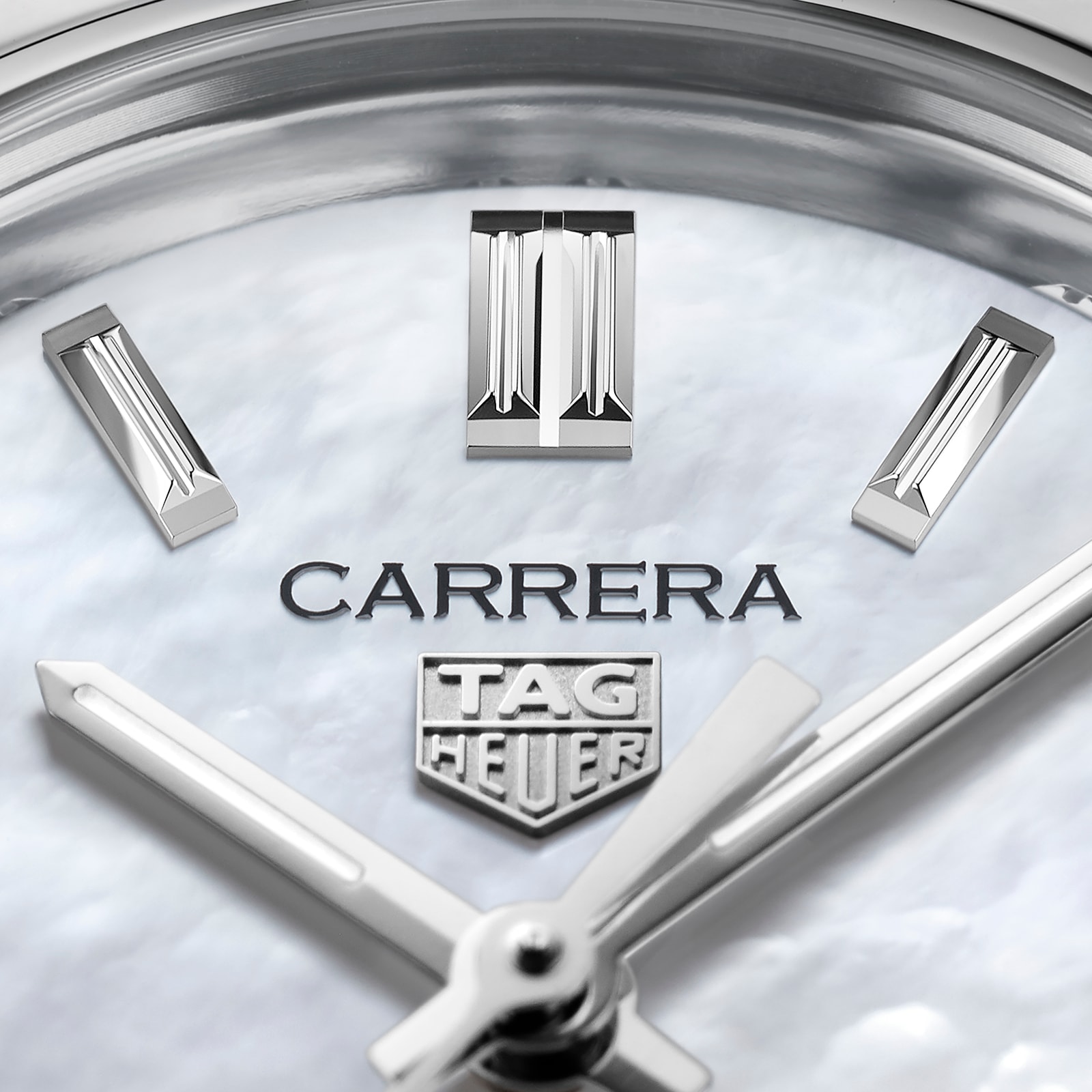 TAG Heuer Carrera Three-Hand 29mm Automatic Ladies Watch TAG Heuer Carrera Three-Hand 29mm Automatic Ladies Watch
