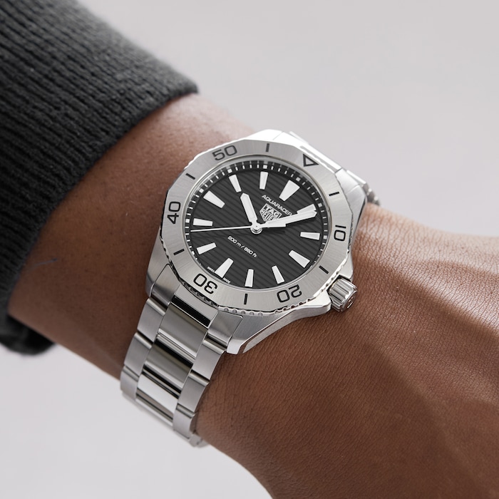 TAG Heuer Aquaracer Professional 200 - WATCH NEWS