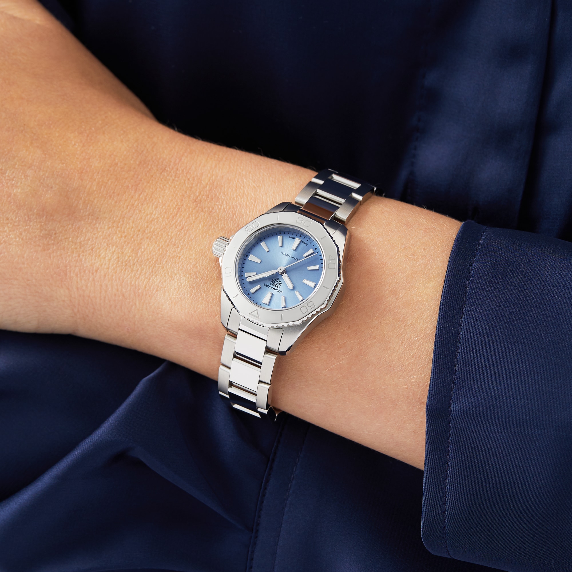 TAG Heuer Aquaracer Professional 200 30mm Ladies Watch TAG Heuer Aquaracer Professional 200 30mm Ladies Watch