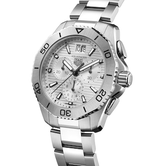 TAG Heuer Aquaracer Chronograph 40mm Mens Watch Grey TAG Heuer Aquaracer Chronograph 40mm Mens Watch Grey