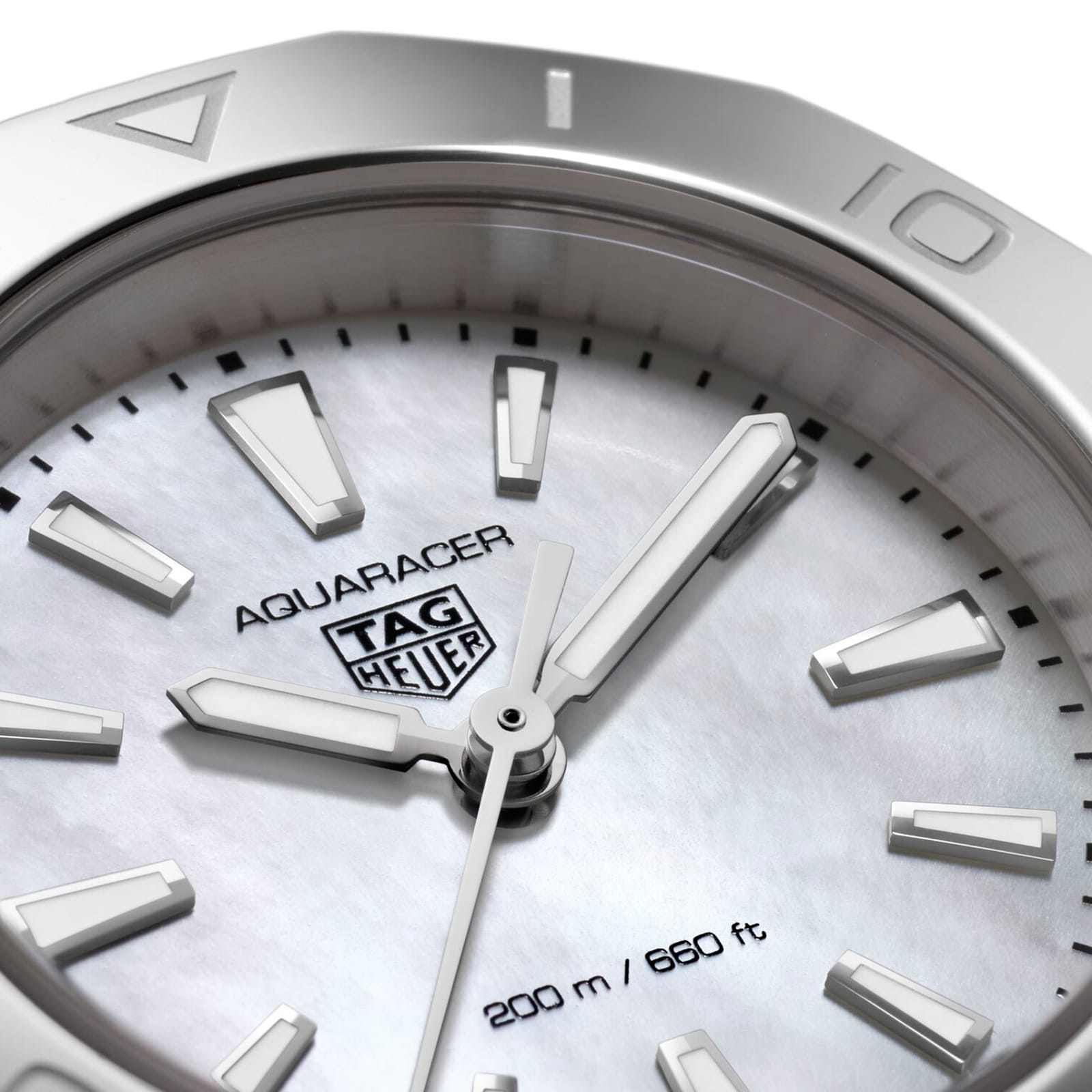 TAG Heuer Aquaracer Professional 200 30mm Ladies Watch Mother Of Pearl