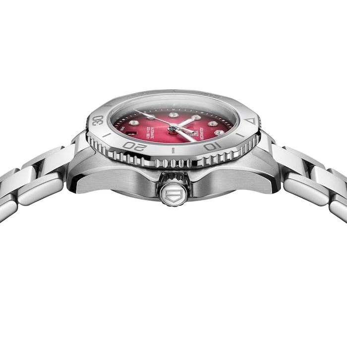 TAG Heuer Aquaracer Professional 200 Date 30mm Ladies Watch Red