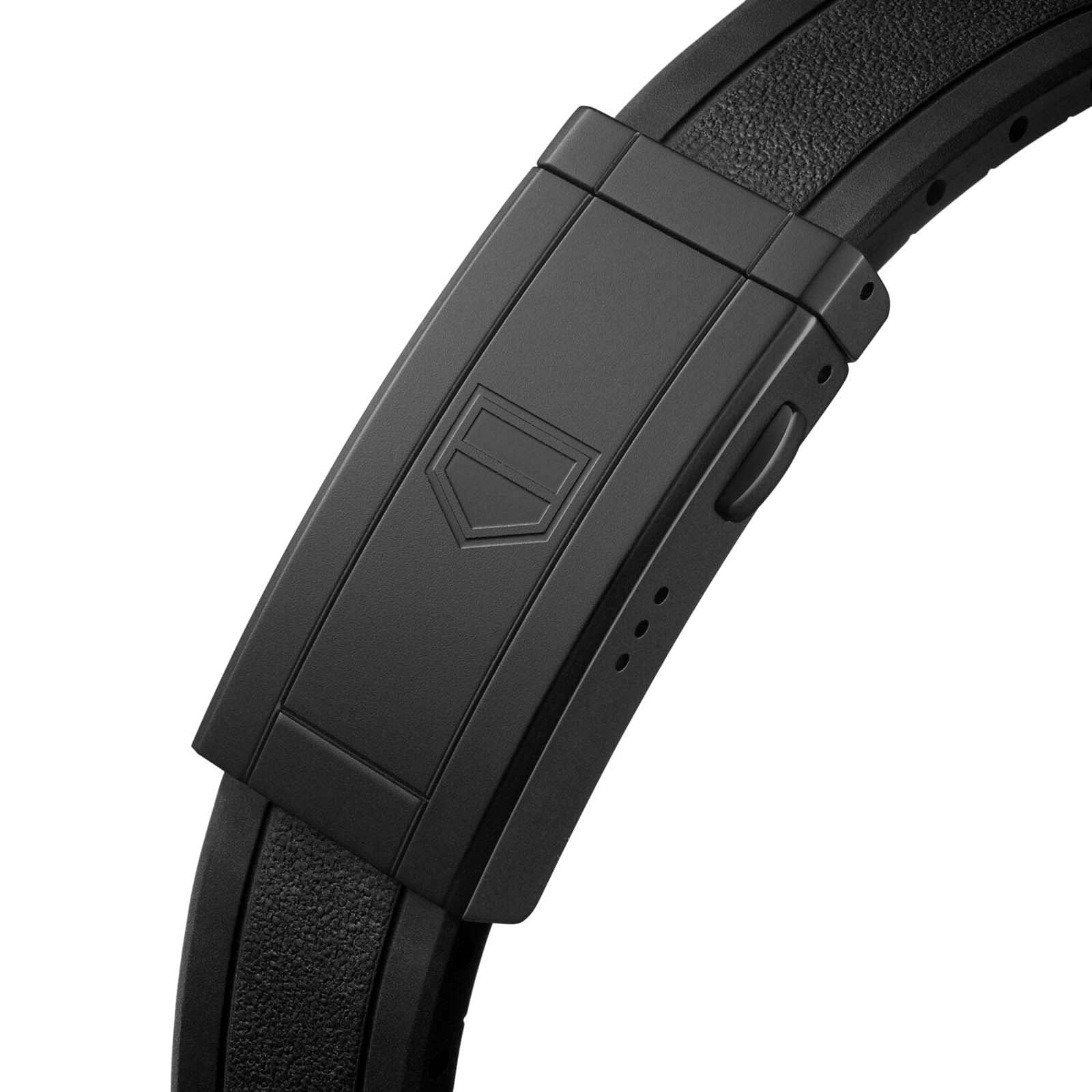 TAG Heuer Aquaracer Professional 200 40mm Mens Watch Black