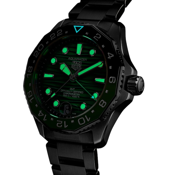 TAG Heuer Aquaracer Professional 300 GMT 42mm Mens Watch Green