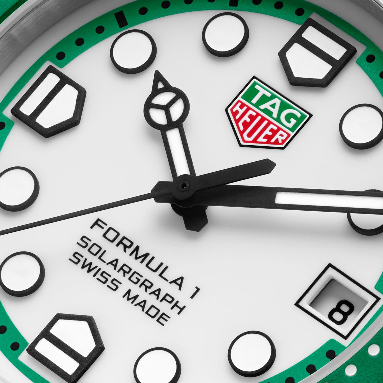 TAG Heuer Formula 1 Solargraph Limited Edition 38mm Mens Watch Green TAG Heuer Formula 1 Solargraph Limited Edition 38mm Mens Watch Green