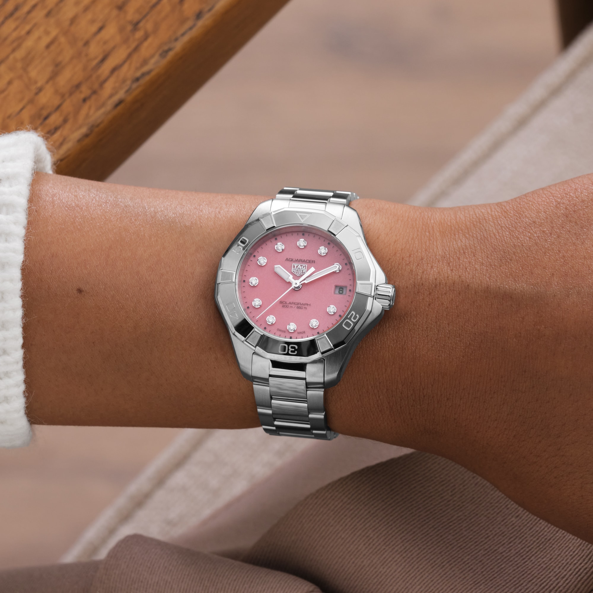 TAG Heuer Aquaracer Professional 200 Solargraph 34mm Ladies Watch Pink