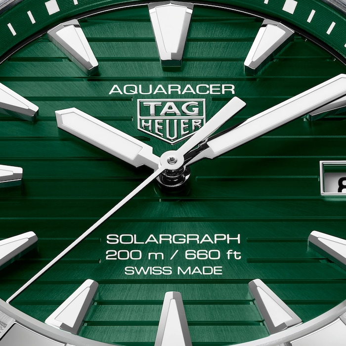 TAG Heuer Aquaracer Professional 200 Solargraph 40mm Mens Watch Green