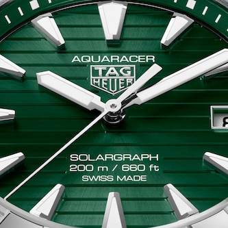 TAG Heuer Aquaracer Professional 200 Solargraph 40mm Mens Watch Green