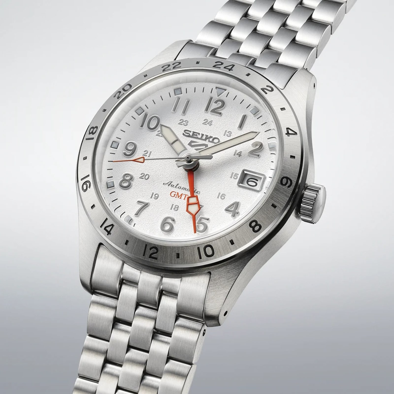 Seiko 5 Sports ‘Overwhite’ Field GMT 39.5mm Mens Watch White Seiko 5 Sports ‘Overwhite’ Field GMT 39.5mm Mens Watch White