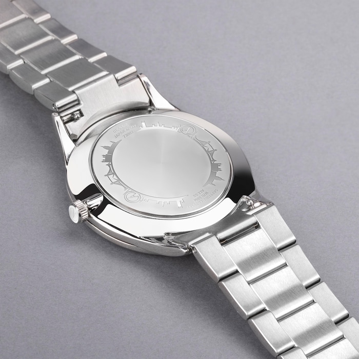 Accurist Classic Stainless Steel Bracelet 37mm Watch