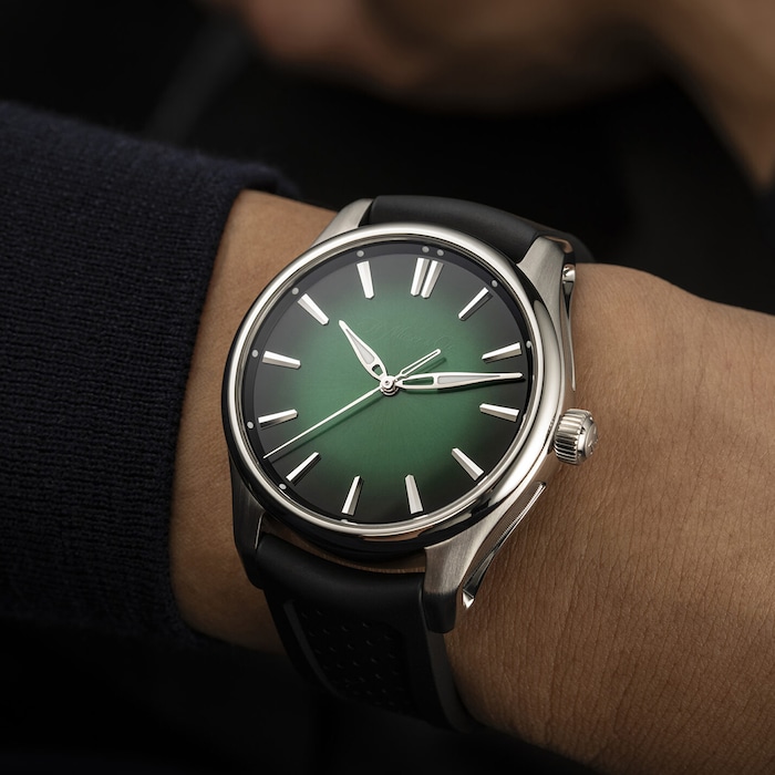 H. Moser & Cie Pioneer Centre Seconds 40mm Mens Watch Green