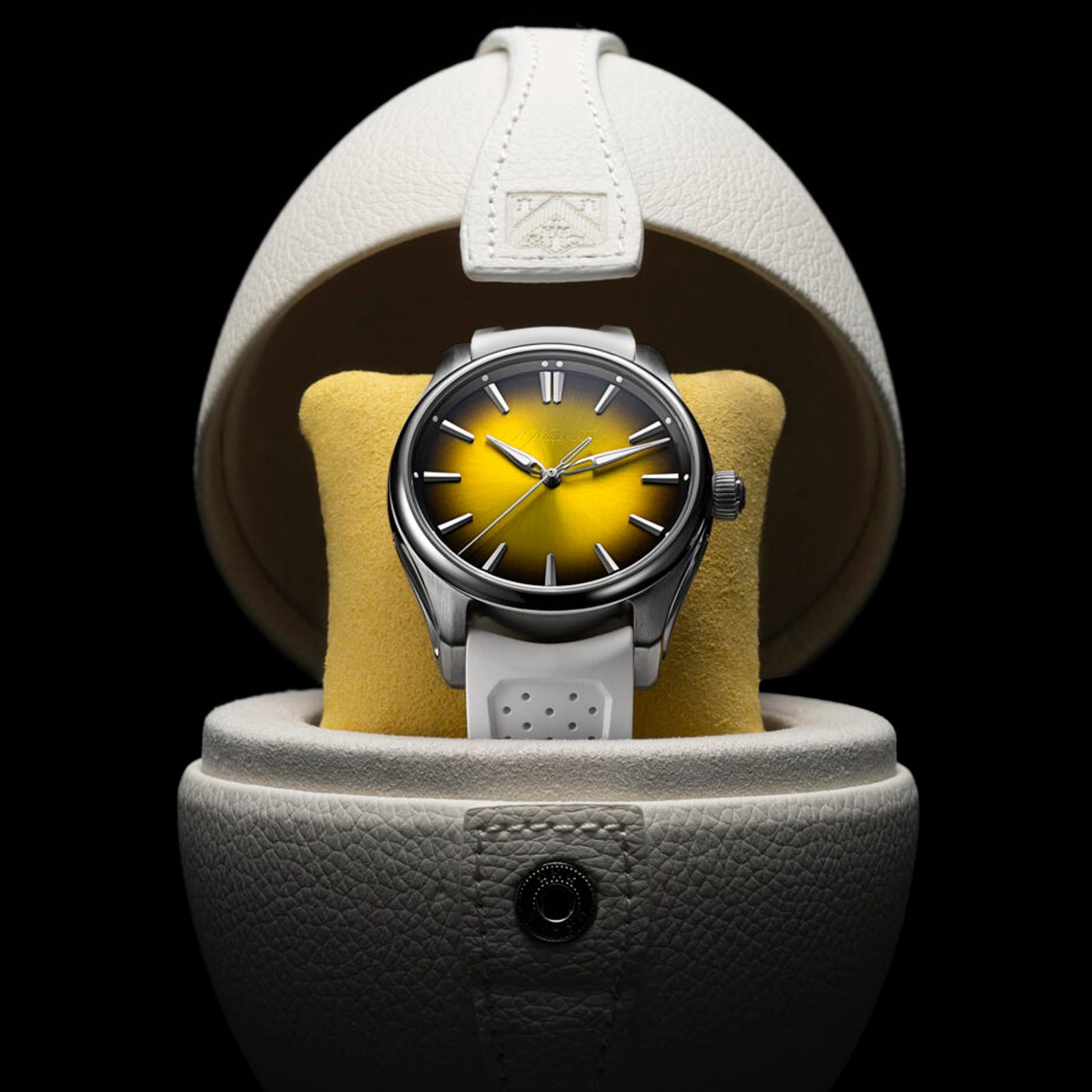H. Moser & Cie Pioneer Centre Seconds Sunny-Side Up 40mm Mens Watch H. Moser & Cie Pioneer Centre Seconds Sunny-Side Up 40mm Mens Watch