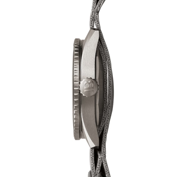 Go to product image 3 Go to product image 3