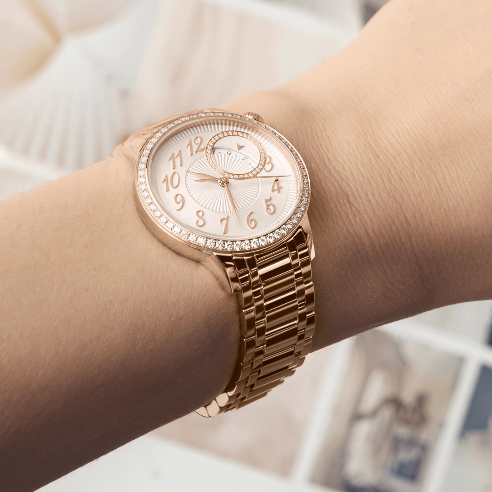 Vacheron Constantin Égérie Self-Winding 35mm Pink Gold Vacheron Constantin Égérie Self-Winding 35mm Pink Gold