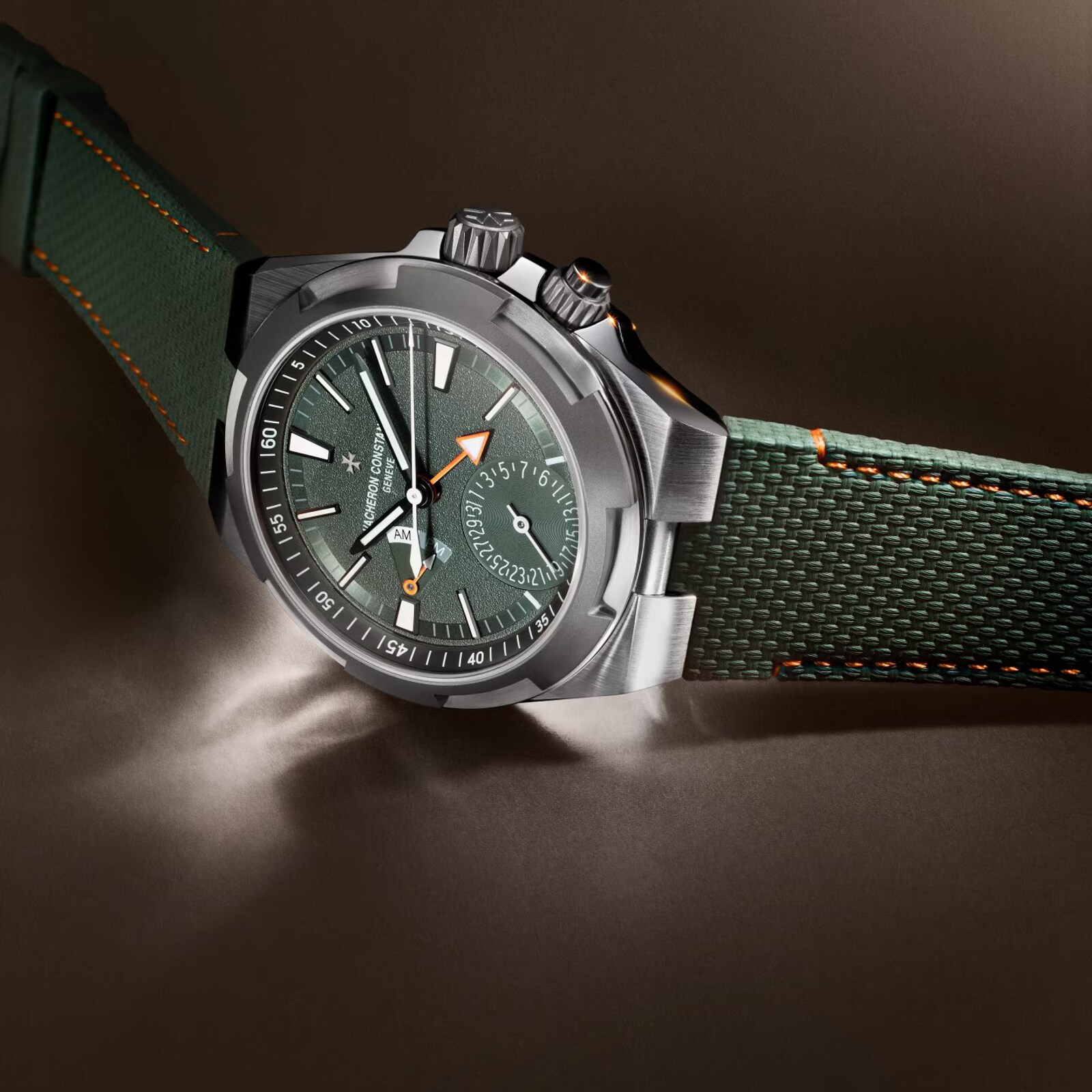 Vacheron Constantin Overseas Dual Time 41mm Mens Watch Green