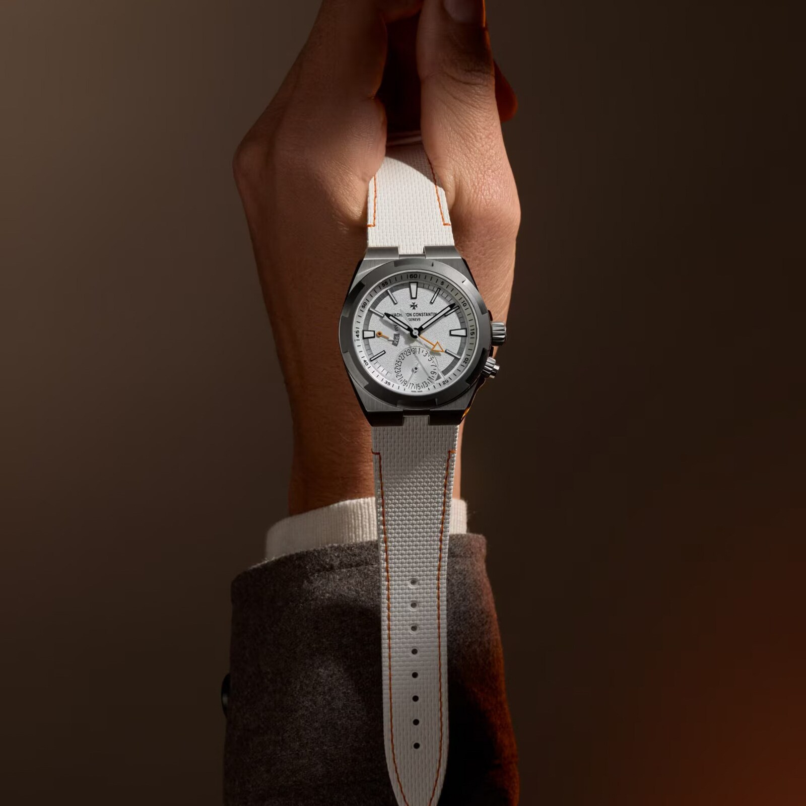 Vacheron Constantin Overseas Dual Time 41mm Mens Watch White