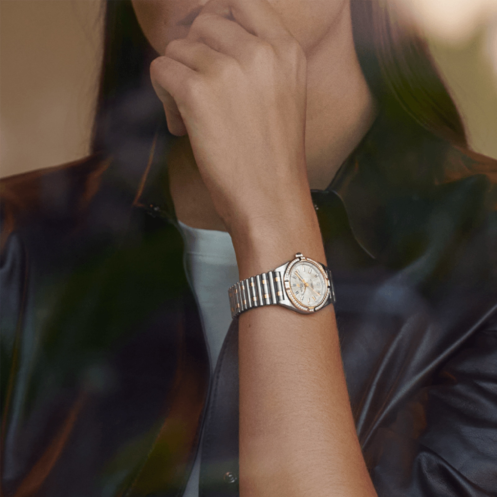Breitling Chronomat 32 Stainless Steel & 18k Red Gold (Gem-set) - Mother of Pearl Watch Breitling Chronomat 32 Stainless Steel & 18k Red Gold (Gem-set) - Mother of Pearl Watch