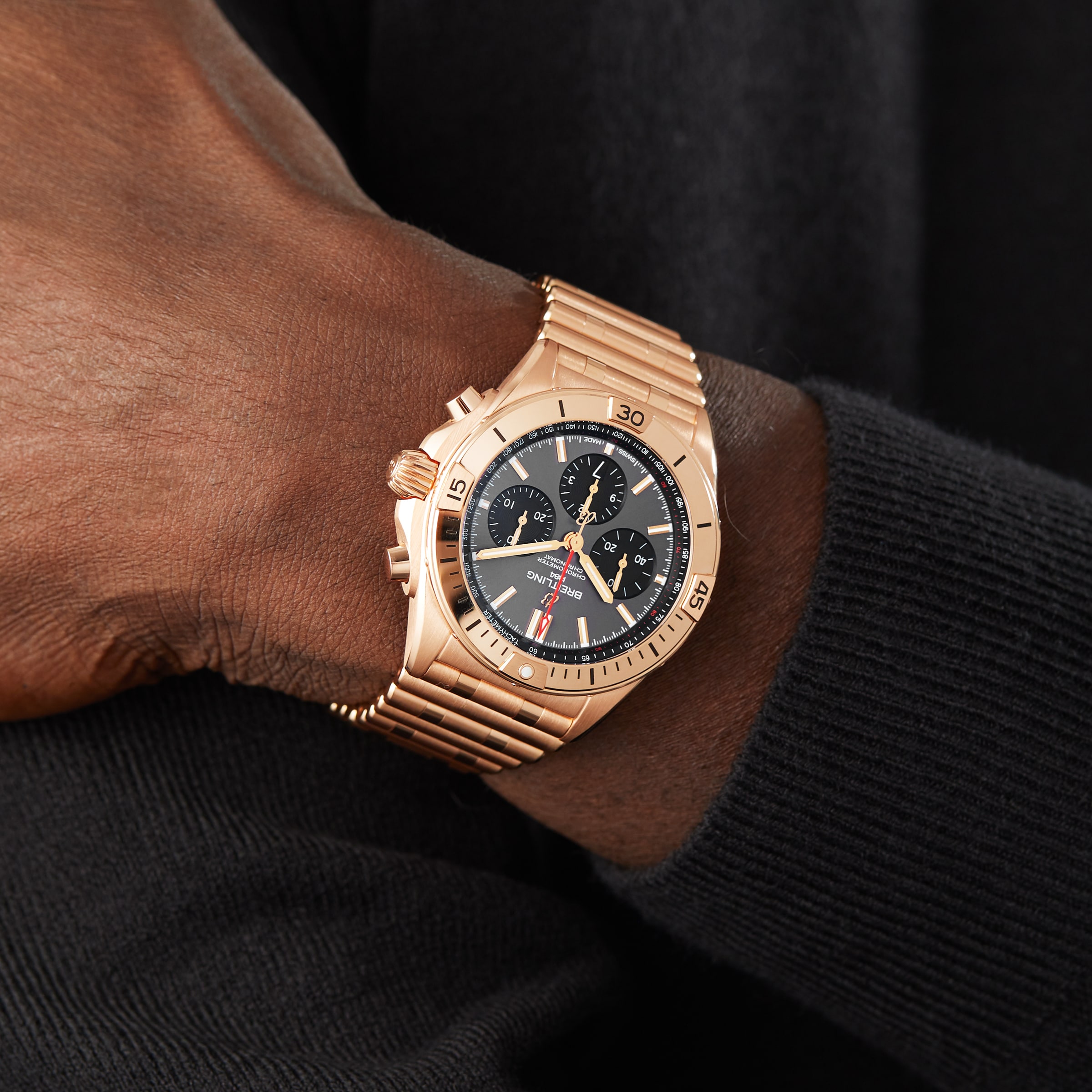 Breitling chronomat outlet b01 rose gold