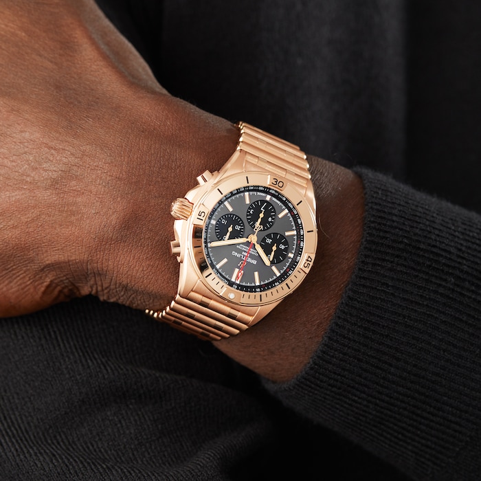 Breitling Chronomat B01 42 18k Red Gold Watch