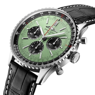 Breitling Navitimer B01 Chronograph 43mm Mint Watch