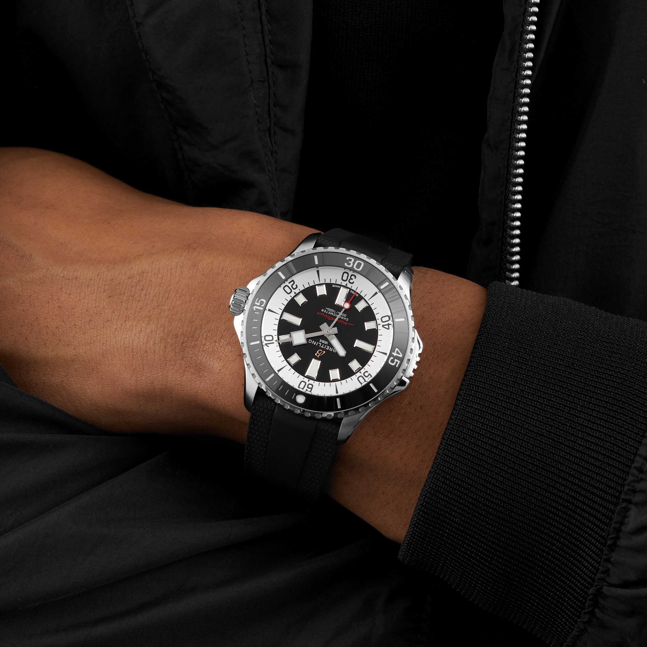 Breitling Superocean Automatic 46 Stainless Steel Rubber Strap Watch Breitling Superocean Automatic 46 Stainless Steel Rubber Strap Watch