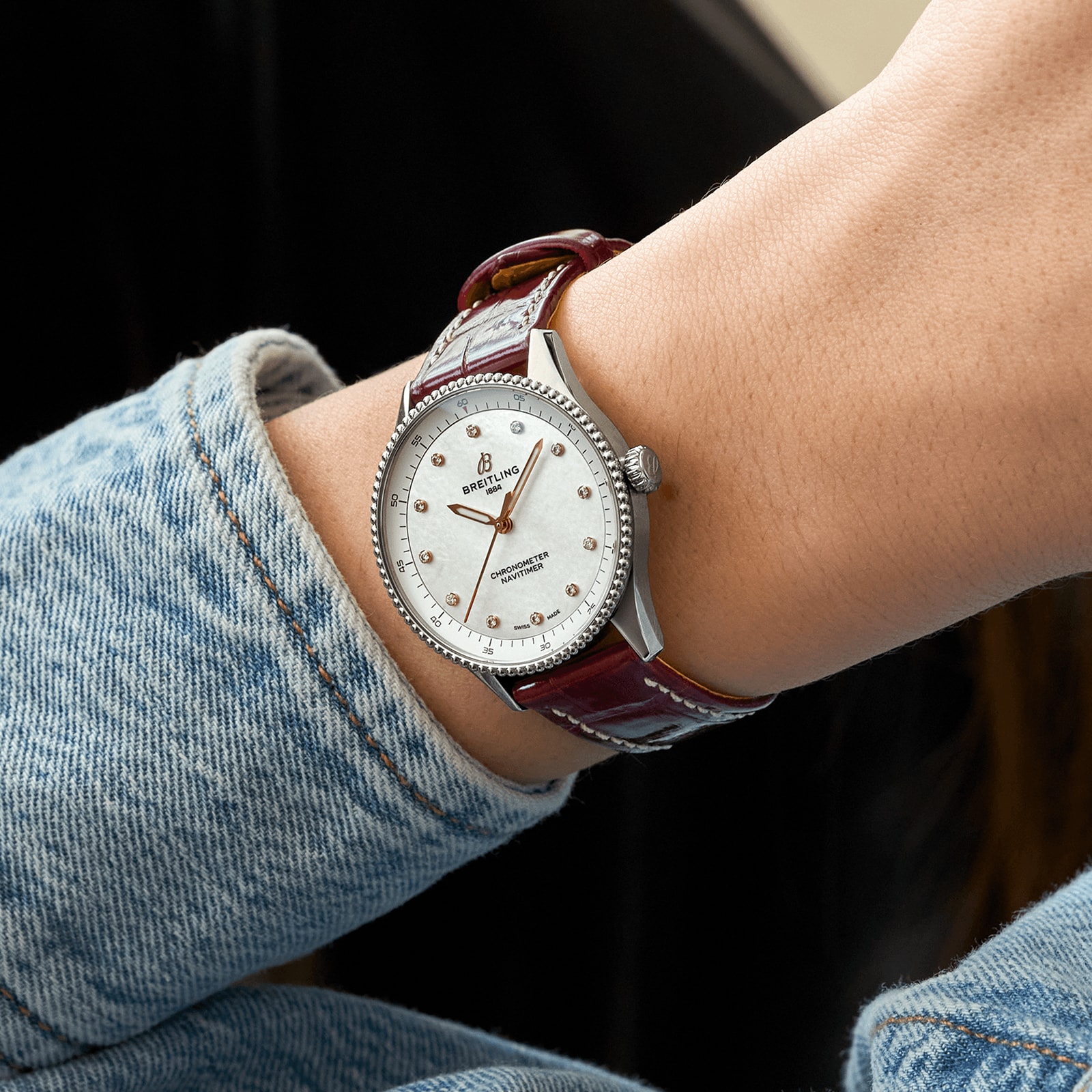 Breitling Navitimer 32mm Ladies Watch White Mother Of Pearl Alligator