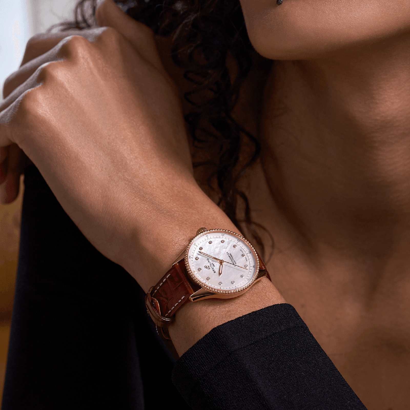 Breitling Navitimer 32mm Ladies Watch White Mother Of Pearl Alligator 18k Red Gold Breitling Navitimer 32mm Ladies Watch White Mother Of Pearl Alligator 18k Red Gold