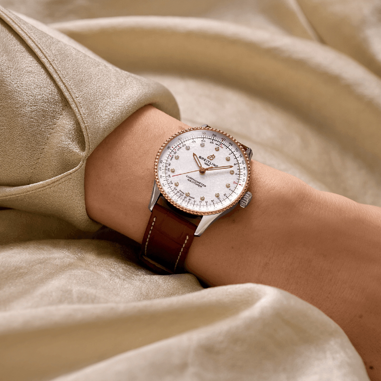 Breitling Navitimer 36mm Ladies Watch White Mother Of Pearl Alligator