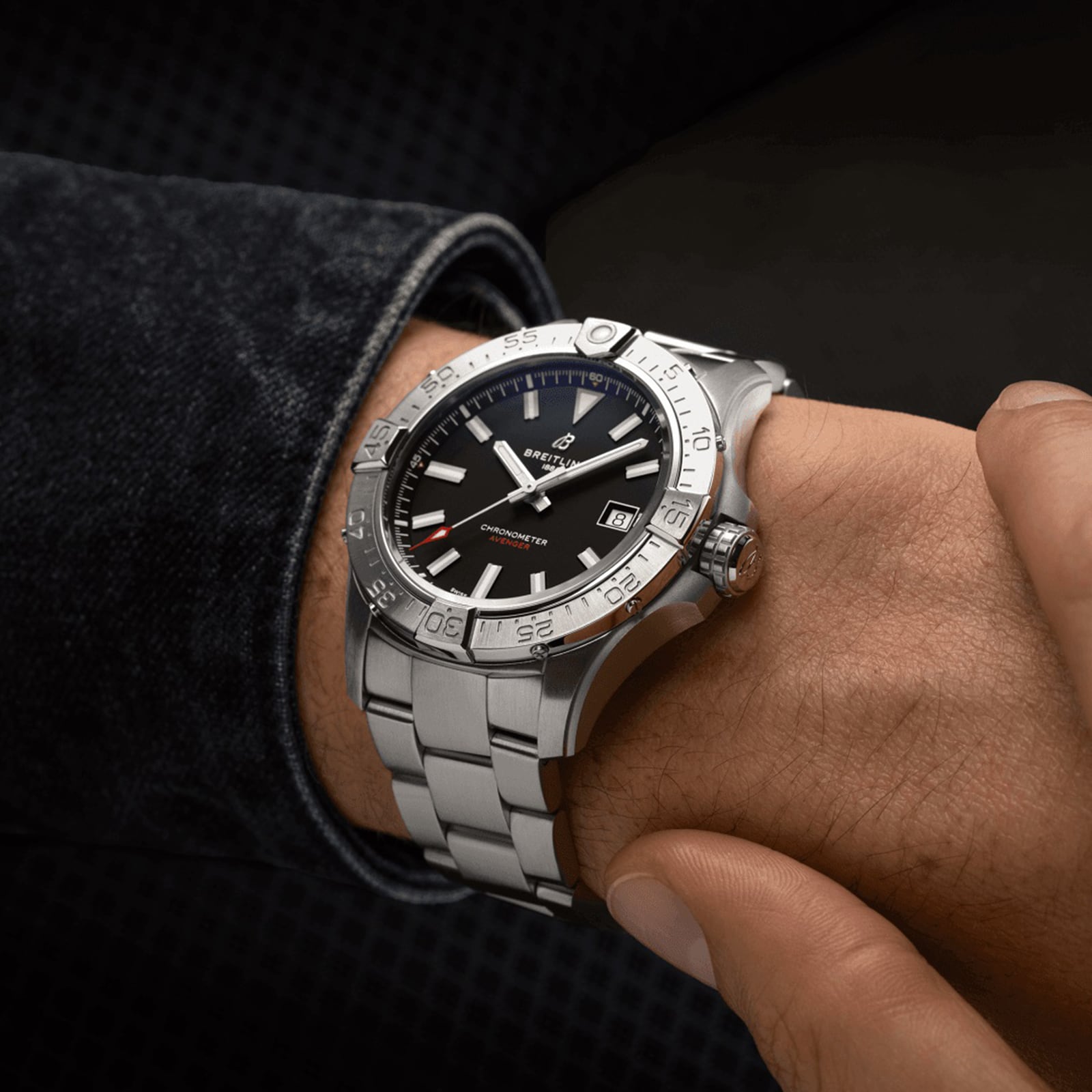 Breitling Avenger Automatic 42mm Mens Watch Black Stainless Steel Breitling Avenger Automatic 42mm Mens Watch Black Stainless Steel