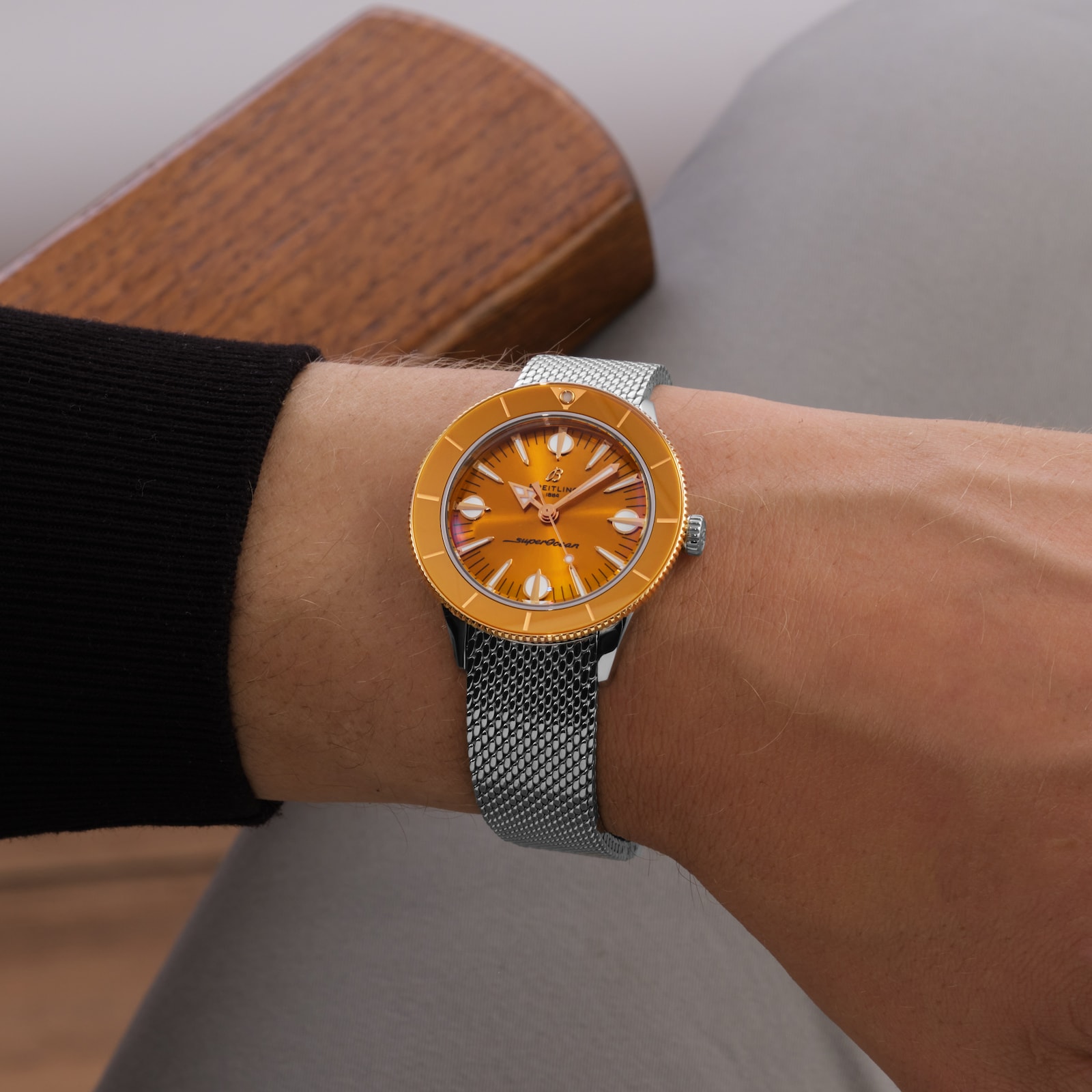 Breitling Superocean Heritage '57 Highlands Capsule 38mm Mens Watch Yellow 2 Straps