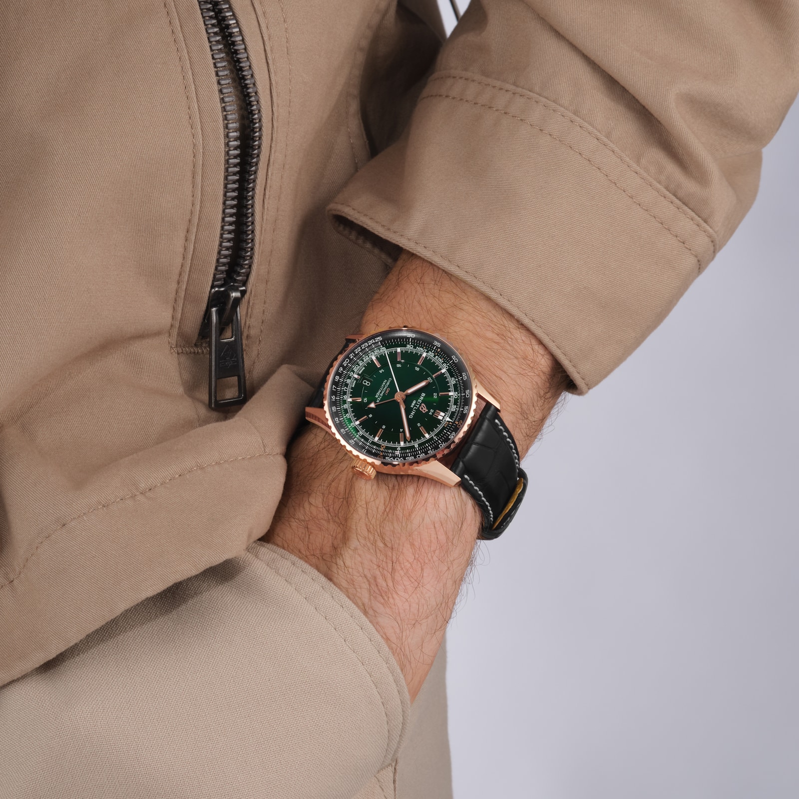 Breitling Navitimer Automatic GMT 41mm Mens Watch Green