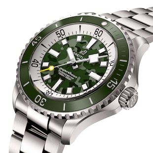 Breitling Superocean Automatic Super Diver 46mm Mens Watch Green