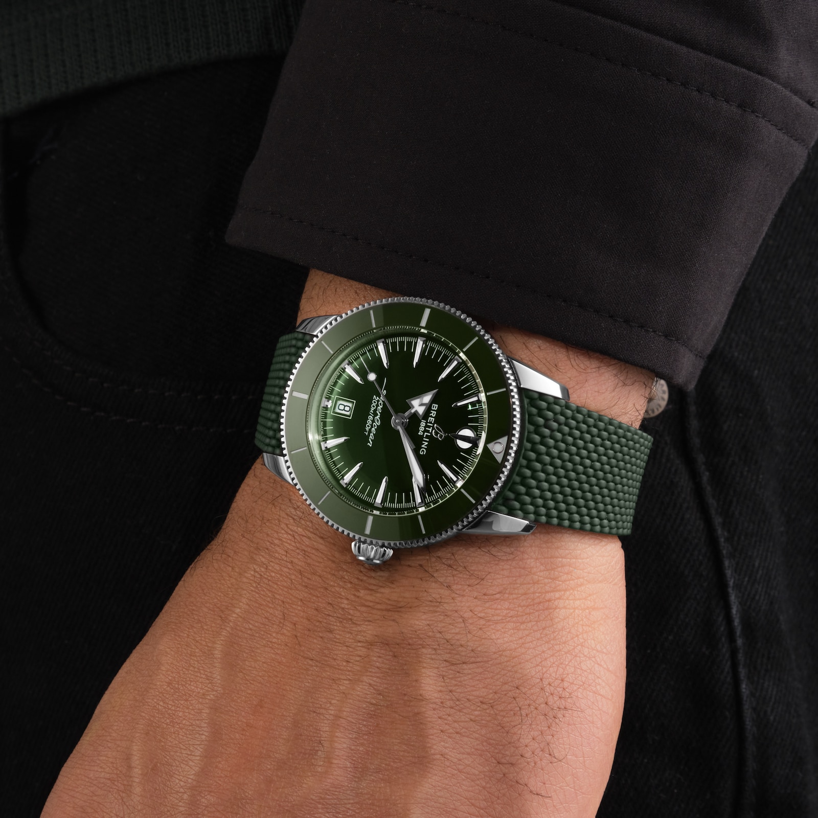 Breitling Superocean Heritage B31 Automatic 44mm Mens Watch Green Rubber