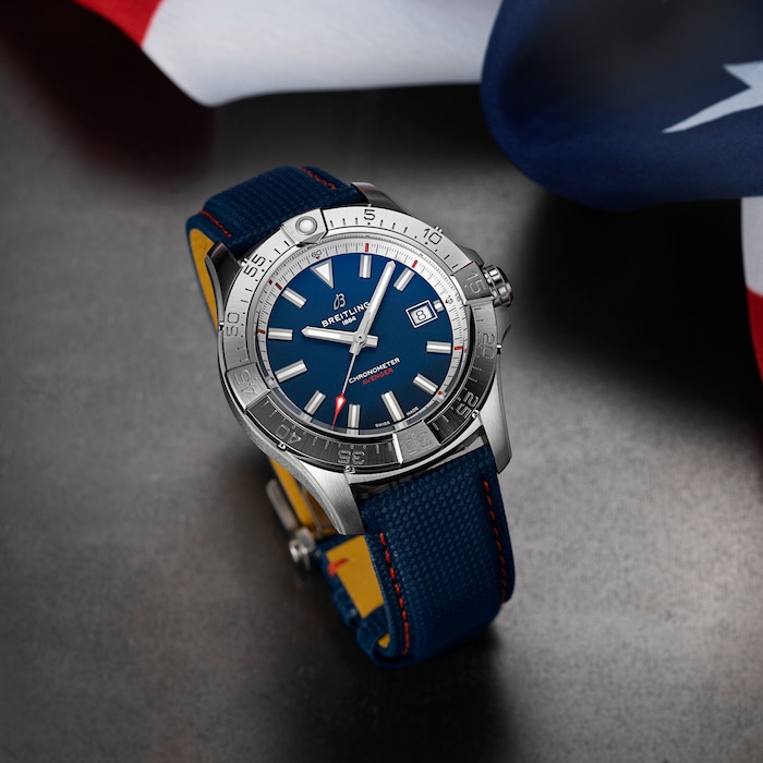 Breitling Avenger Automatic 42mm Limited Edition Mens Watch Blue