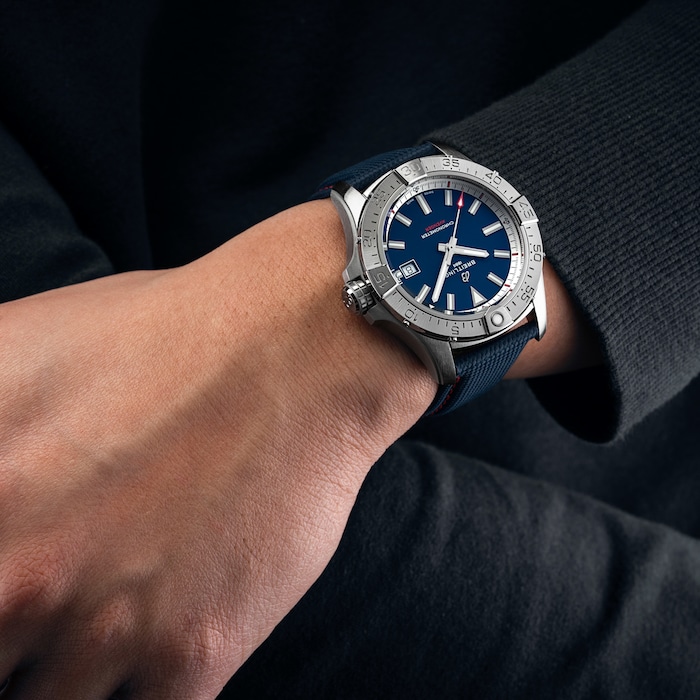 Breitling Avenger Automatic 42mm Limited Edition Mens Watch Blue