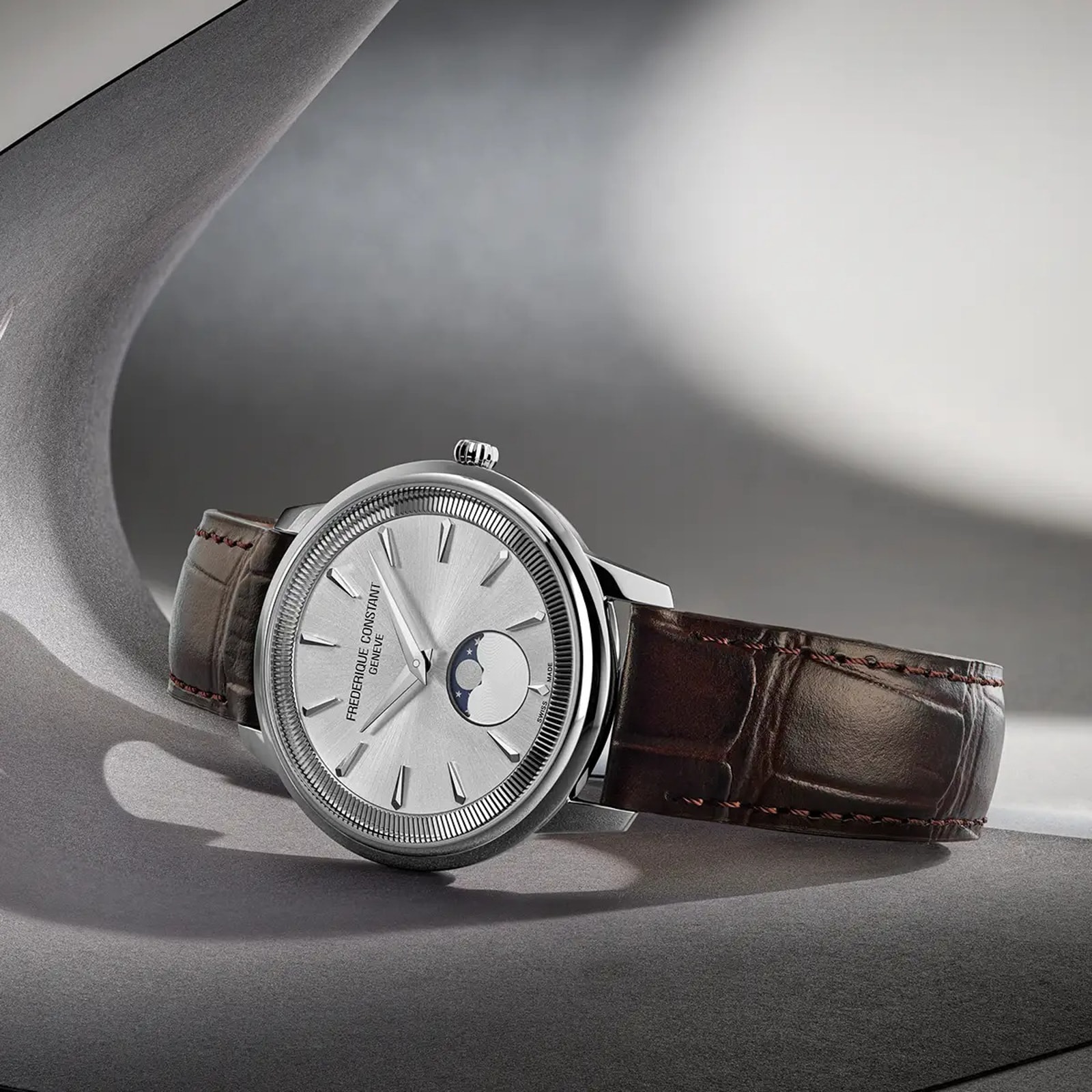 Frederique Constant Classics Moneta Moonphase 37mm Mens Watch Silver Frederique Constant Classics Moneta Moonphase 37mm Mens Watch Silver