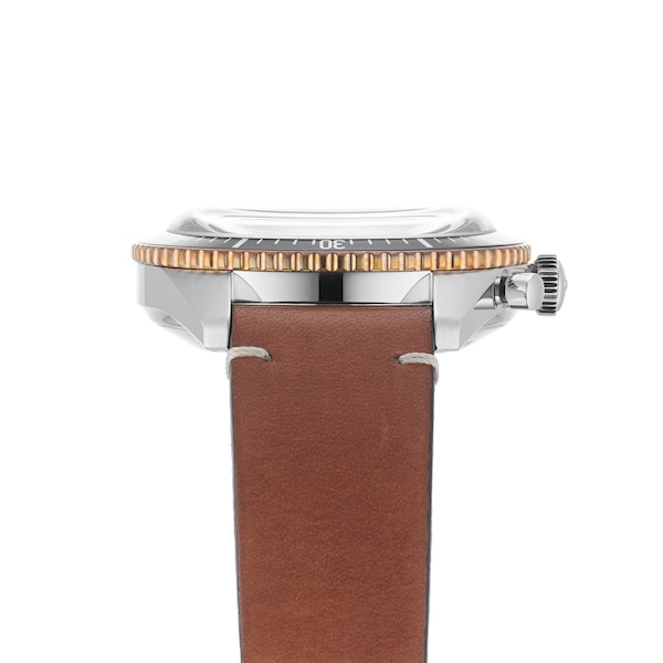 Go to product image 4 Go to product image 4