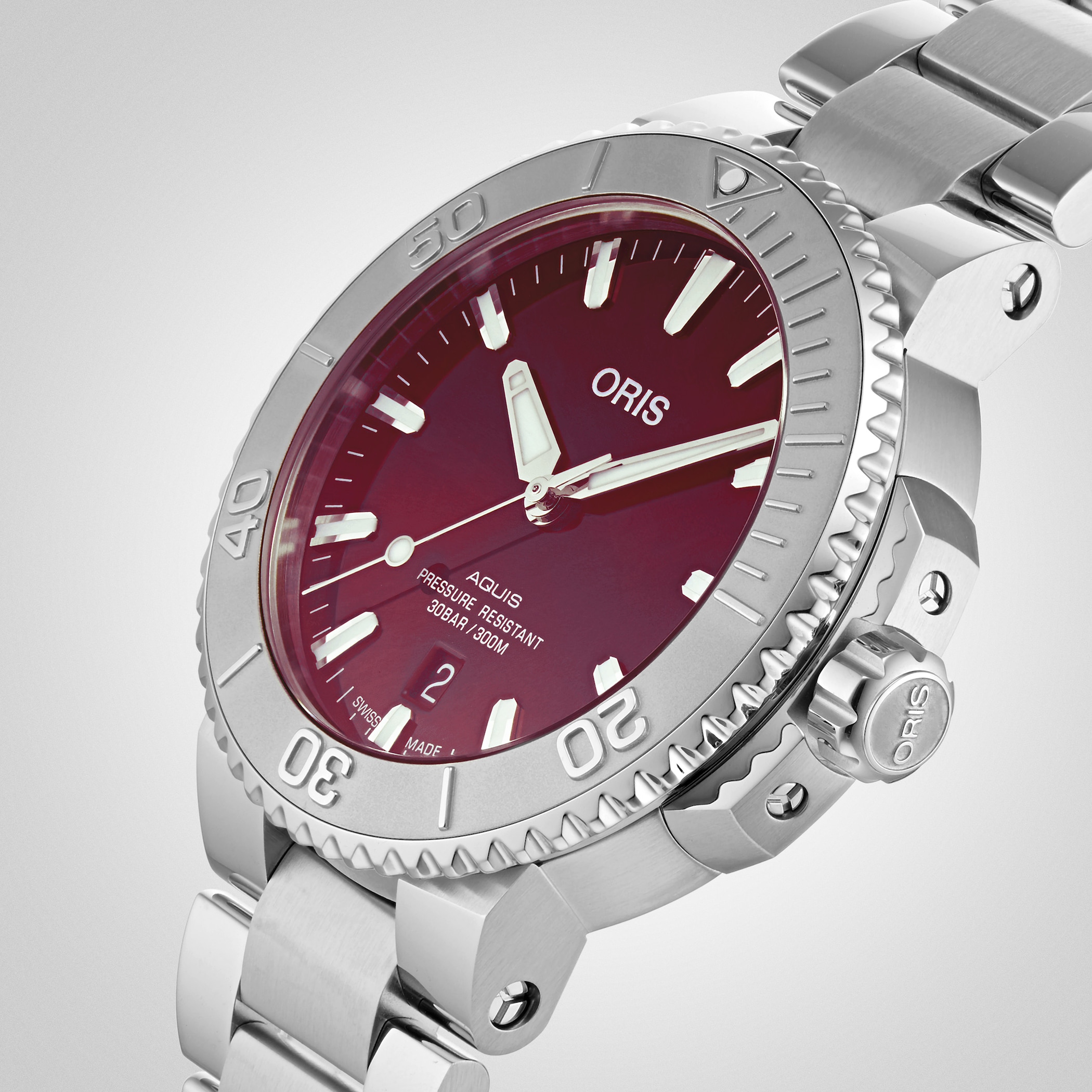 Oris Aquis Cherry Date 41.5mm Mens Watch Oris Aquis Cherry Date 41.5mm Mens Watch