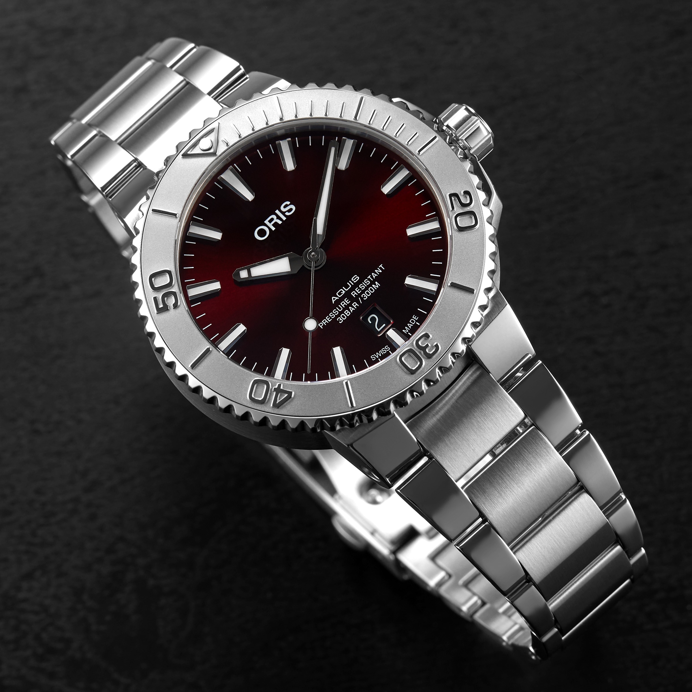 Aquis Cherry Date 41.5mm Mens Watch