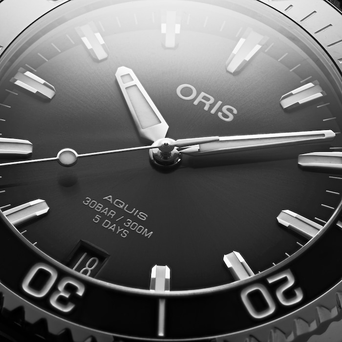 Oris Diver Calibre 400 41.5mm Mens Watch