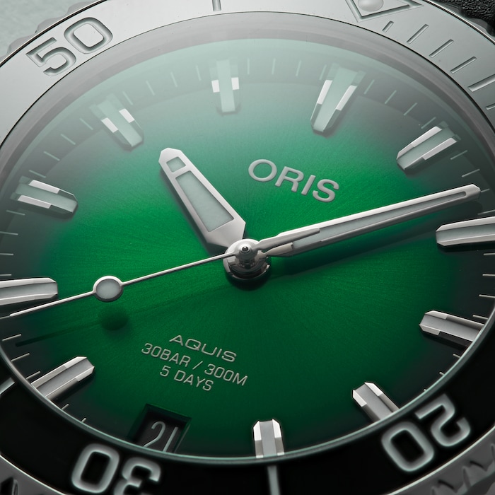 Oris Diver Calibre 400 41.5mm Mens Watch