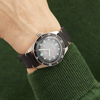 Oris Divers Heritage Sixty-Five Glow 40mm Mens Watch Oris Divers Heritage Sixty-Five Glow 40mm Mens Watch