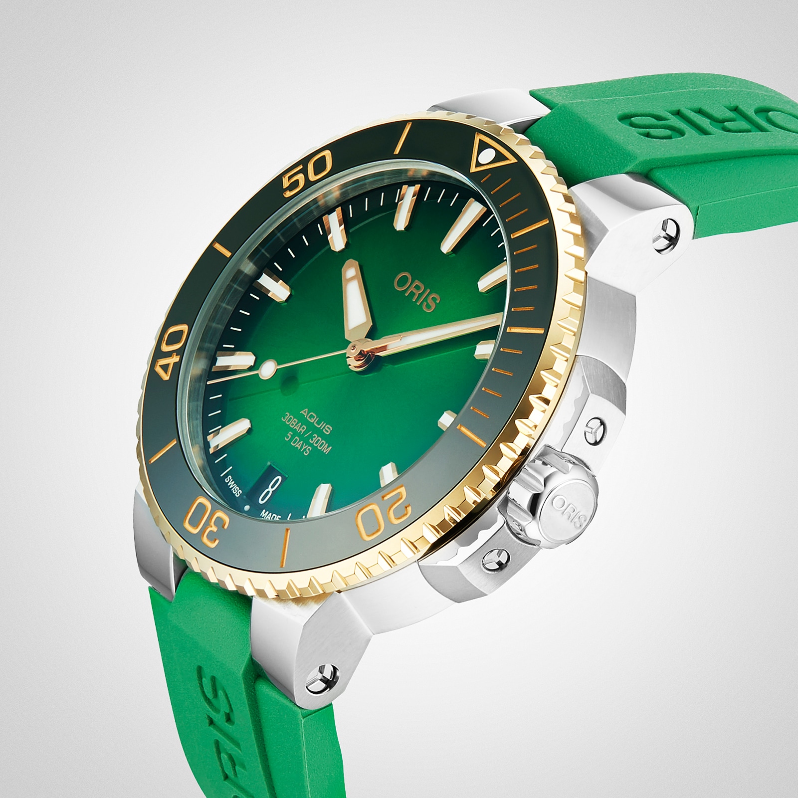 Oris Aquis Date Calibre 400 41.5mm, Rubber Strap Watch