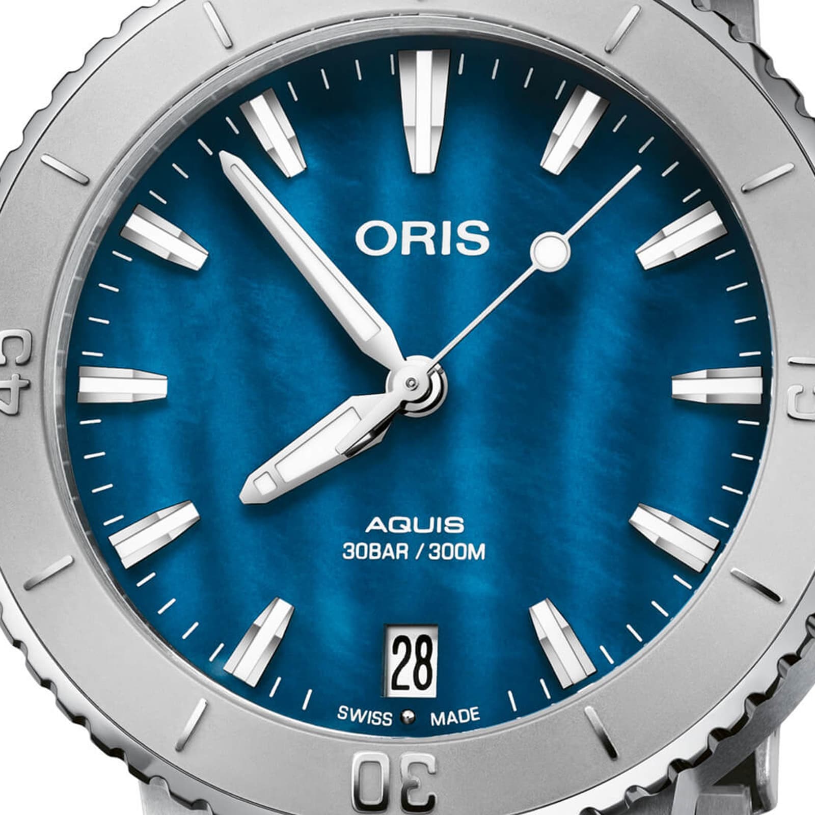 Oris Aquis Date 36.5mm Unisex Watch Blue