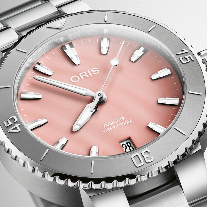 Oris Aquis Date 36.5mm Unisex Watch Pink