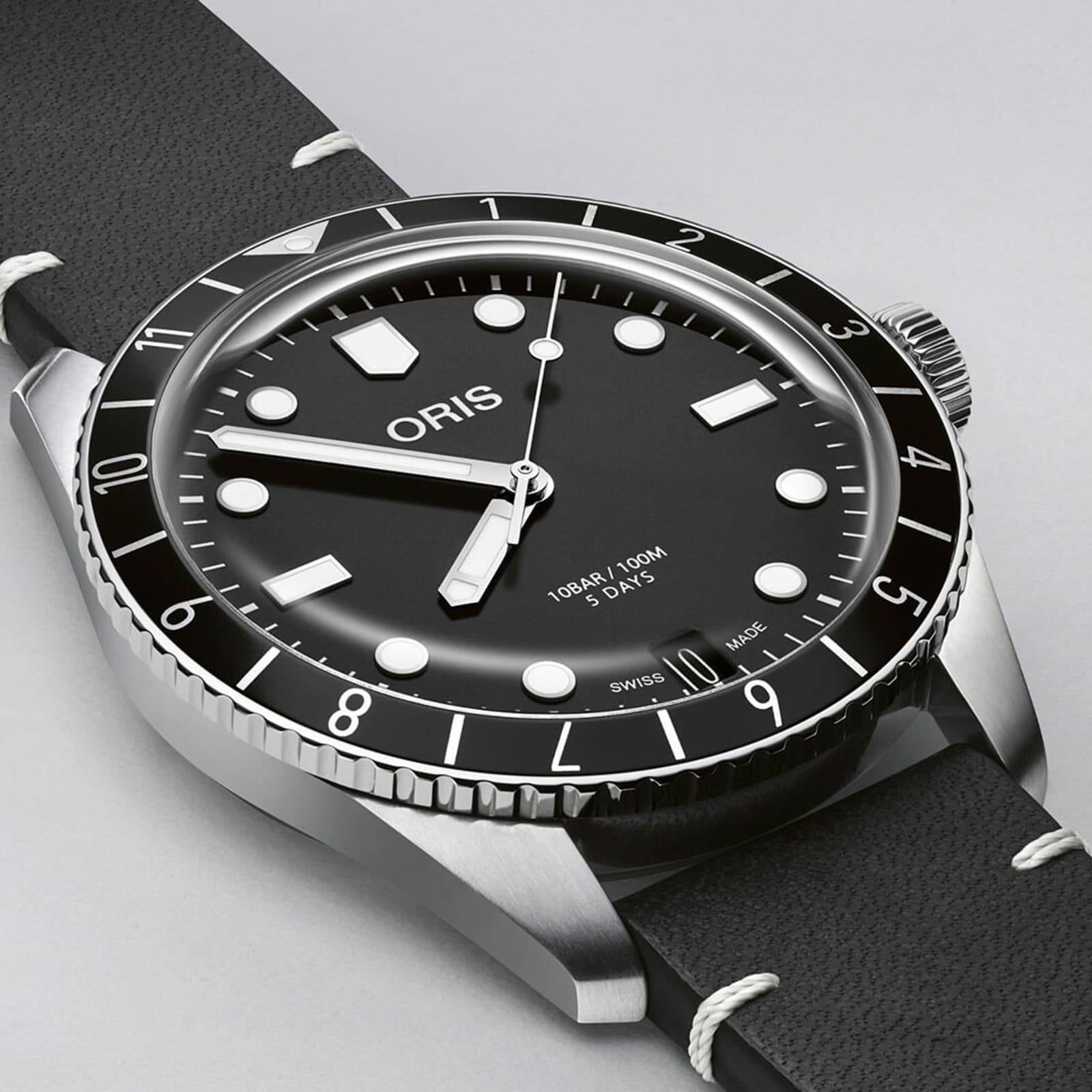 Oris divers gmt on sale date