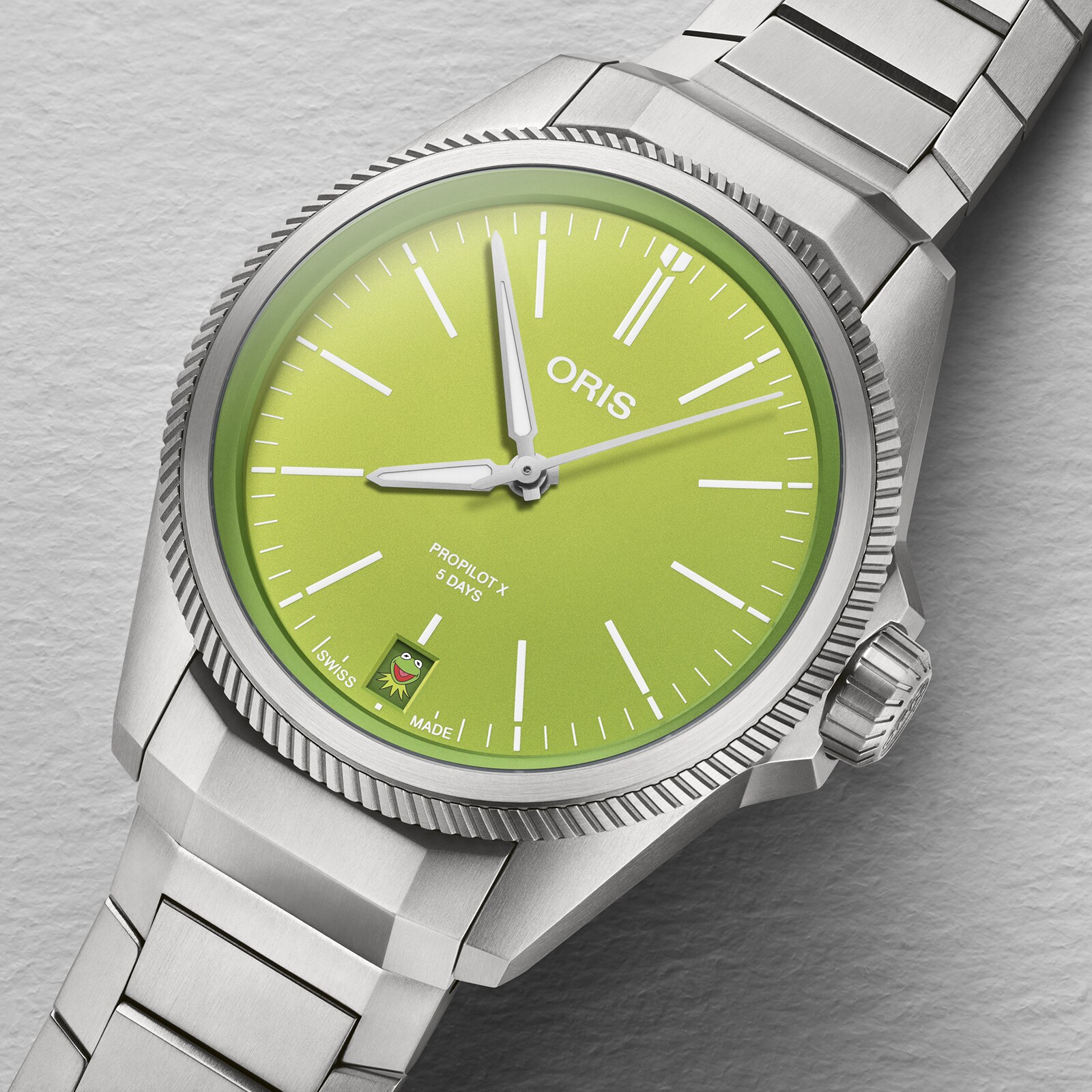 Oris Pro Pilot X 39mm Mens Watch - Kermit Edition©